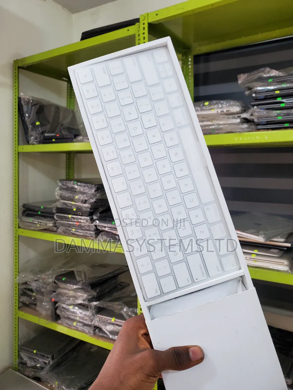 Wireless Macbook Keyboard and Mice