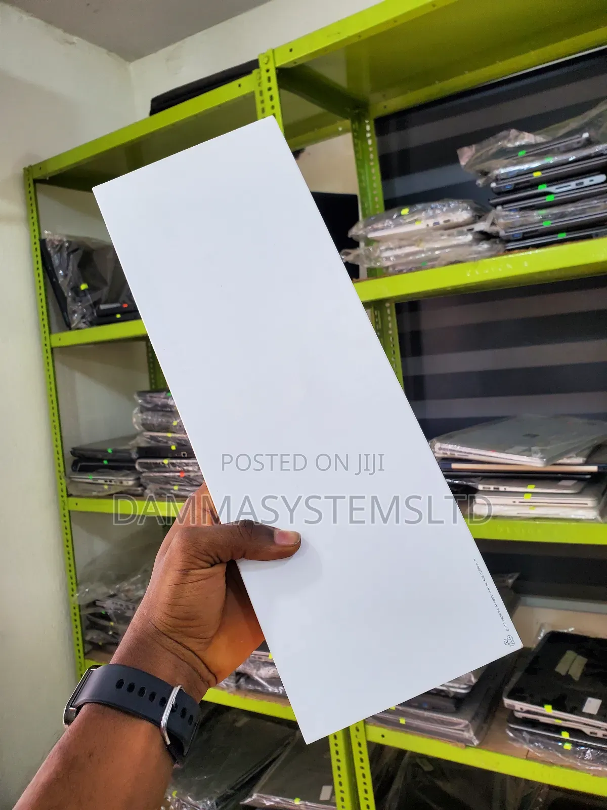Wireless Macbook Keyboard and Mice