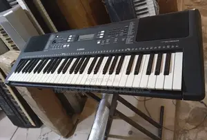Uk Used Yamaha PSR-E363