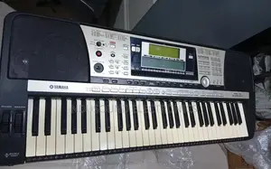 Uk Used Yamaha PSR-740