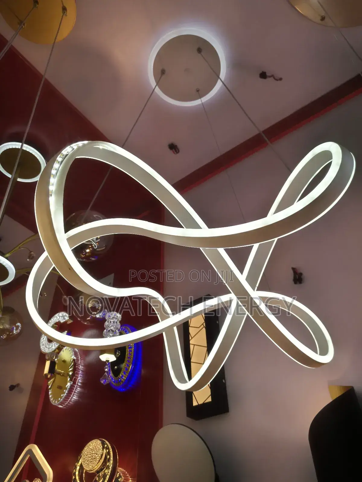 Wavy Led Dropping Light White and Warm White Lights