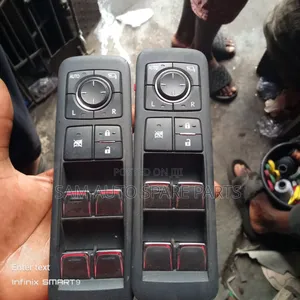 Lexus Lx 570 Pressing Button Front Left Side 2019 Model