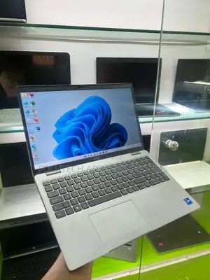 Laptop Dell Latitude E5520 16GB Intel Core I7 SSD 256GB