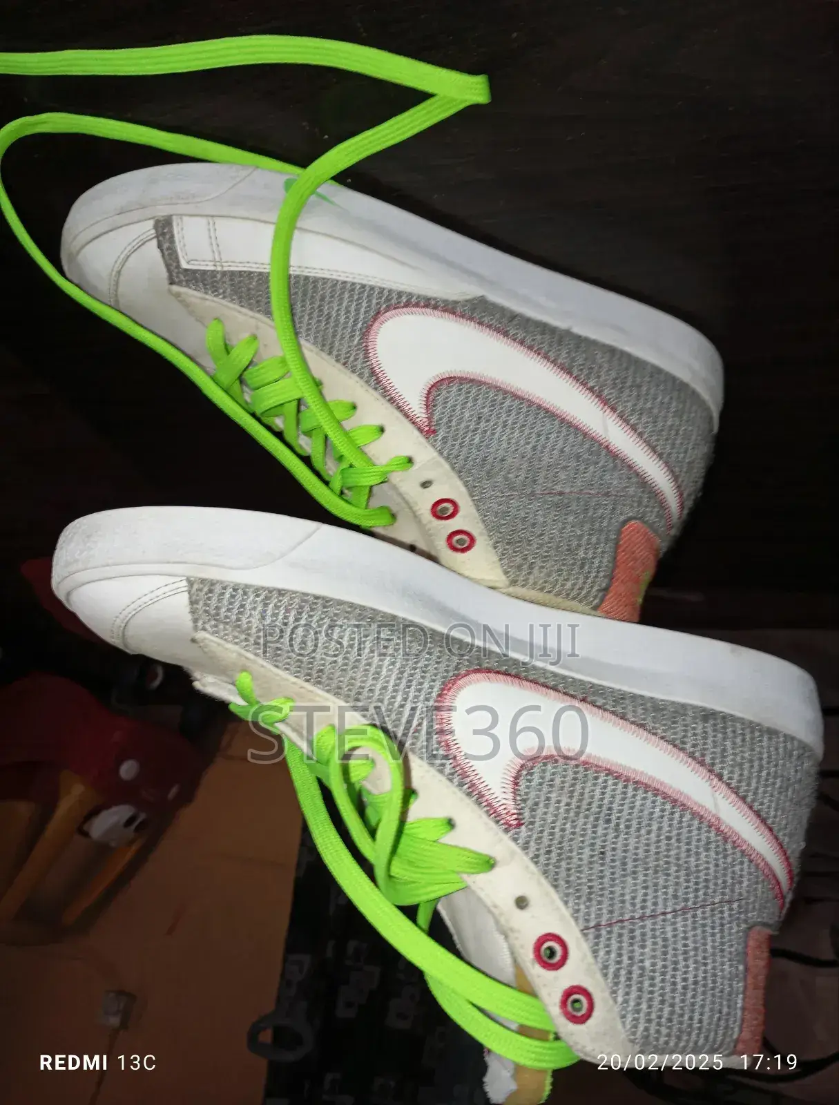 Nike Sneakers