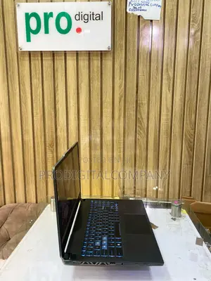 Laptop MSI Cyborg 15 16GB Intel Core i7 SSD 1T