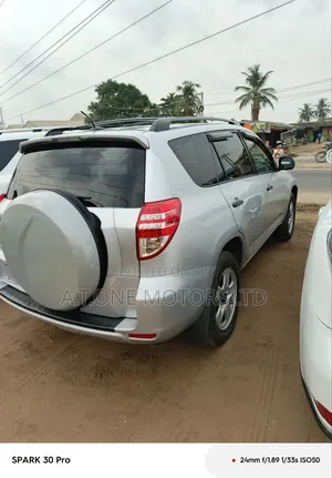Toyota RAV4 2.5 4x4 2010 Silver