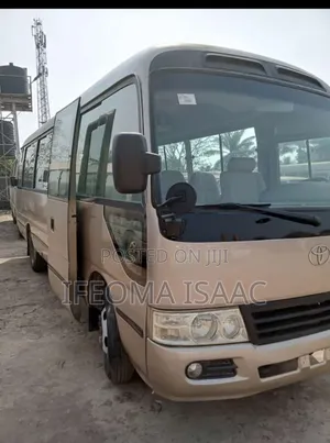 Toyota Coaster 2014 Gold