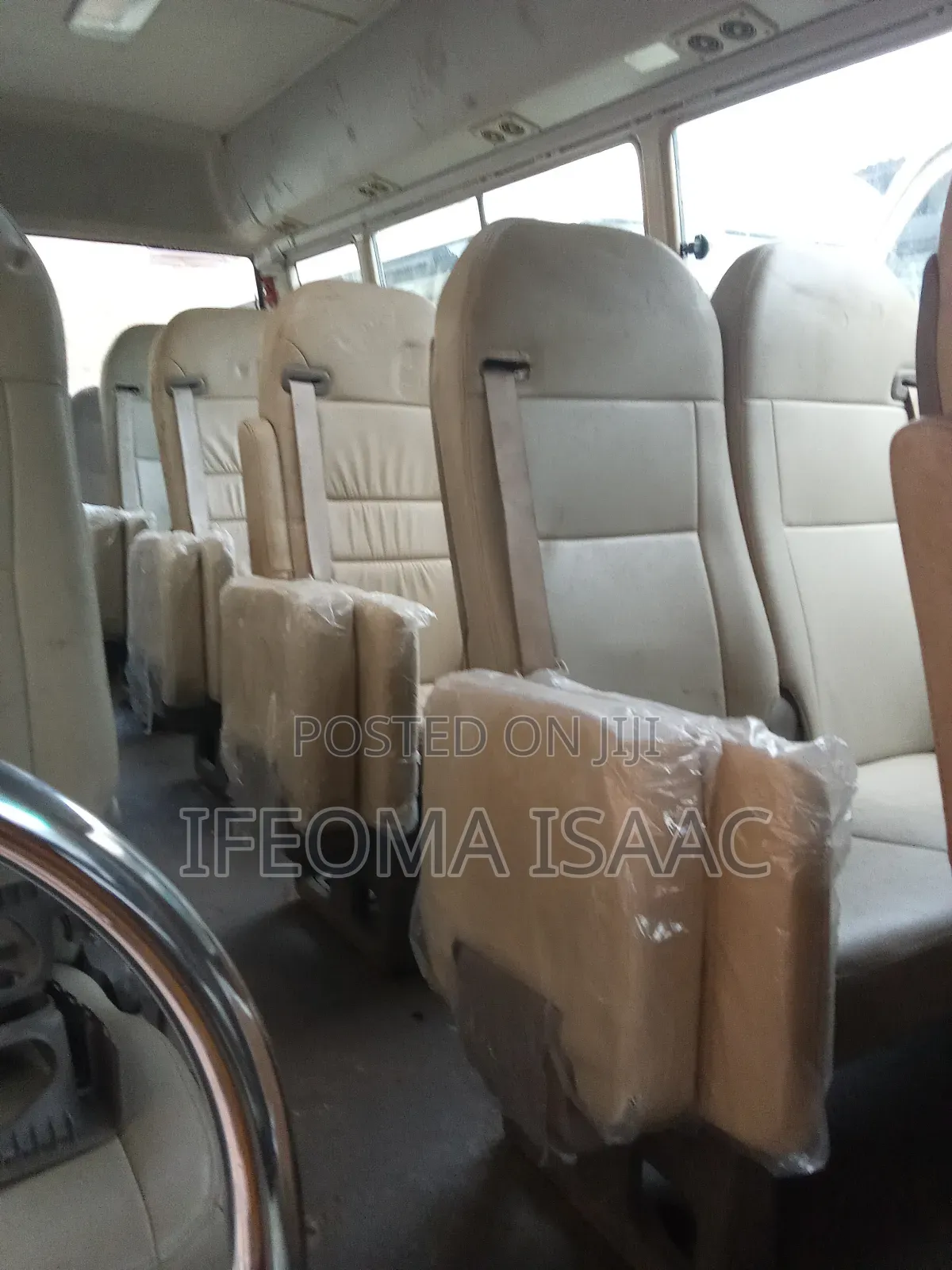 Toyota Coaster 2014 Gold