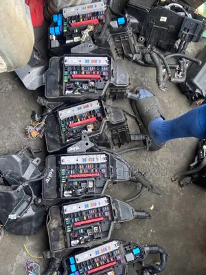 Rx350 2020/21 Bonnet Fuse Box