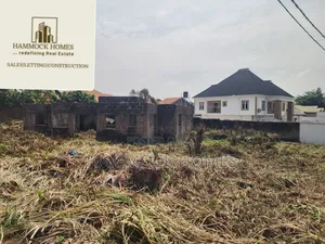 968sqm of Land With a Demolishable Building