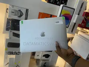 Laptop Apple MacBook Pro 2020 32GB Intel Core I7 SSD 1T