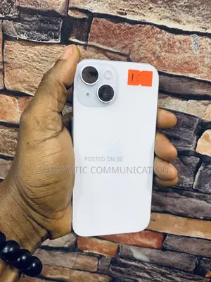 Apple iPhone 15 128 GB White