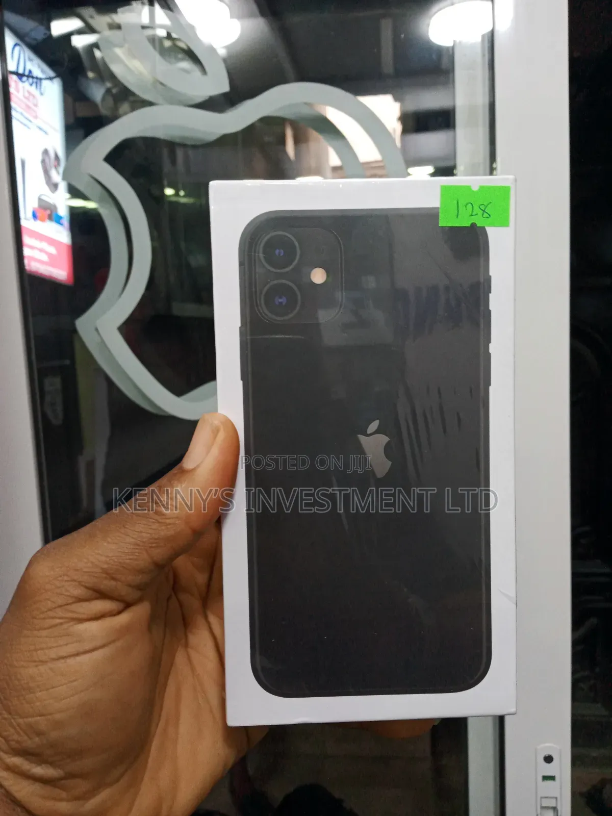 New Apple iPhone 11 128 GB Black