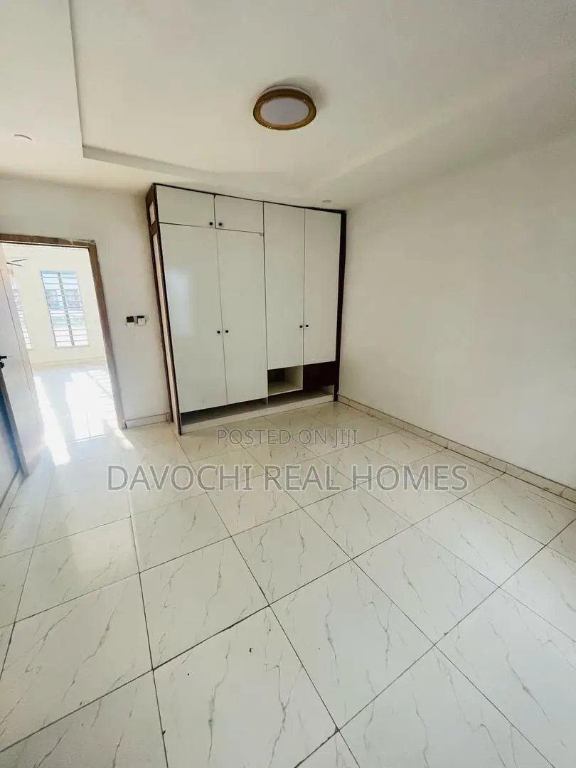 Mini Flat in Orchid Road., Ilaje / Lekki for sale