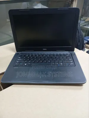 Laptop Dell Latitude 3380 8GB Intel Core I3 SSD 128GB