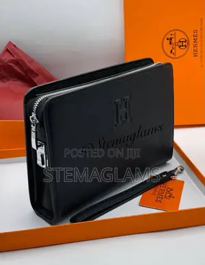 Photo - Hermes Men’S Handheld Bag for Daily and Business Use