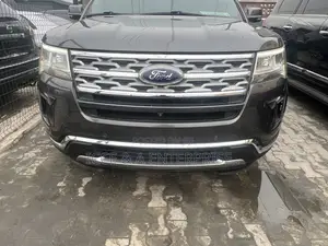 Ford Explorer Limited AWD 2018 Gray