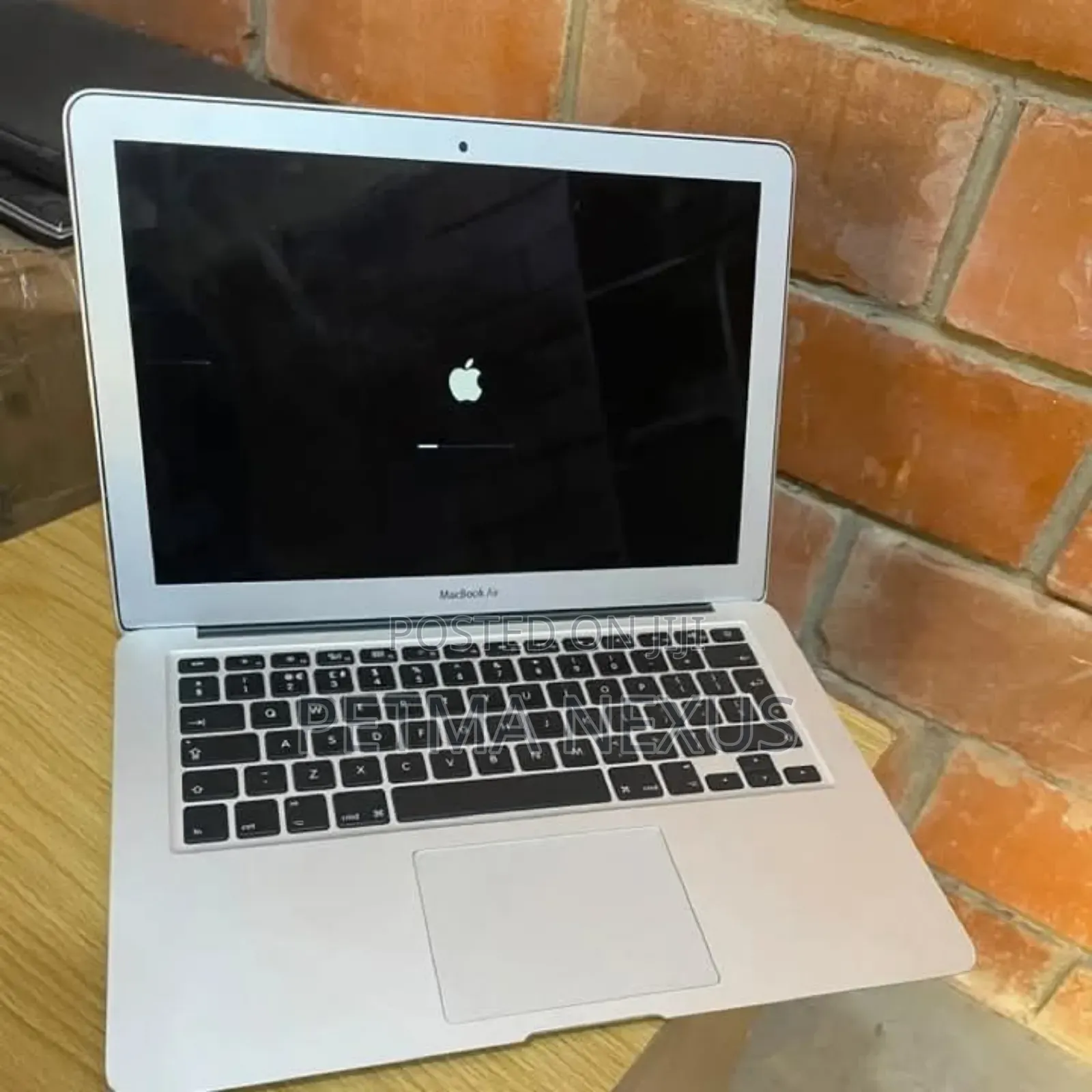 Laptop Apple MacBook Air 2017 8GB Intel Core i5 SSD 128GB
