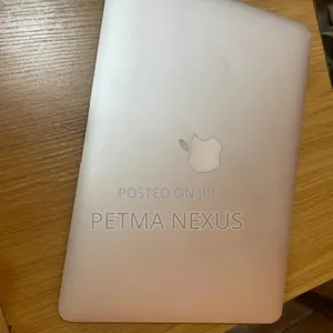 Laptop Apple MacBook Air 2017 8GB Intel Core i5 SSD 128GB