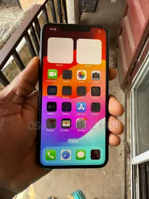 Apple iPhone 11 64 GB Black
