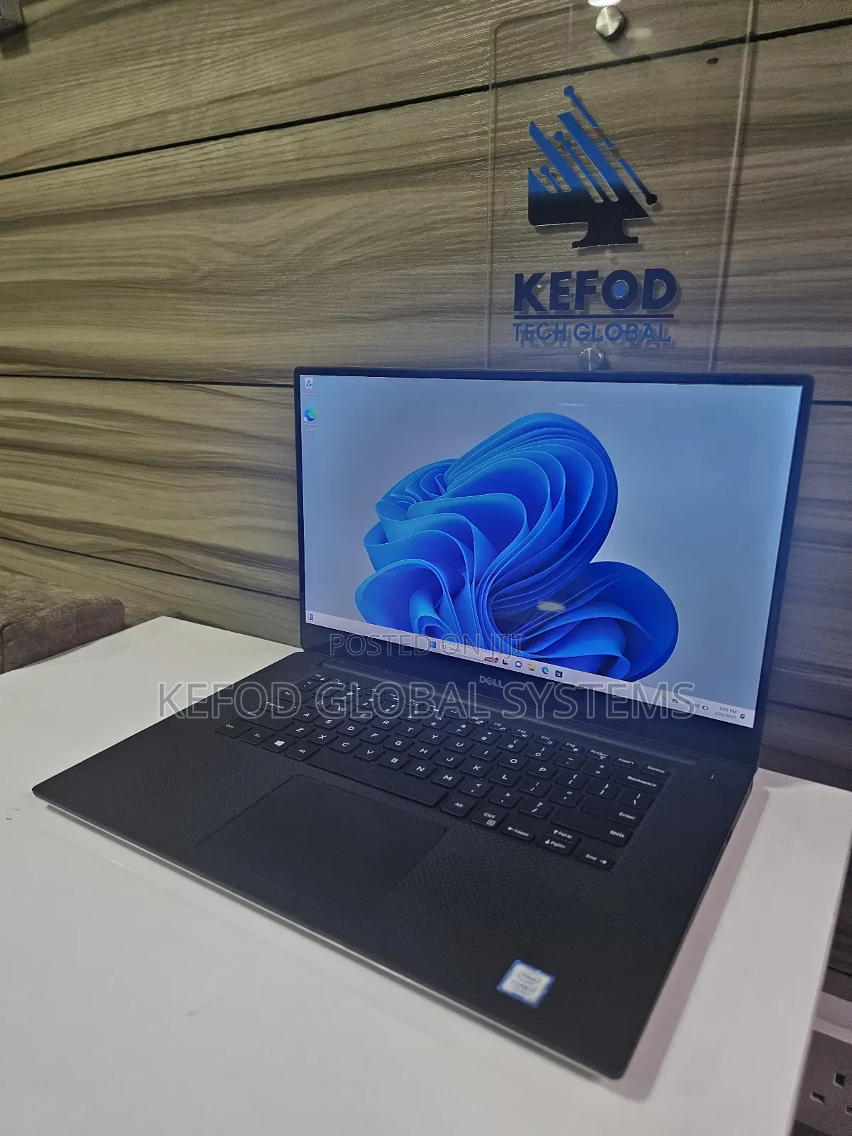 Laptop Dell Precision 5520 16GB Intel Core I7 SSD 512GB