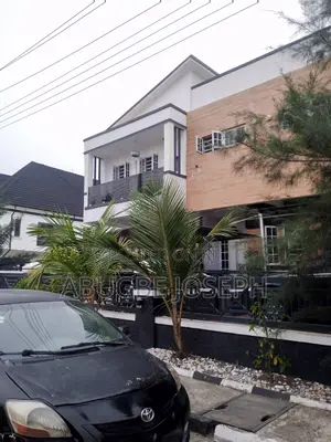 Furnished 2bdrm Duplex in Genesis Court Estate for rent