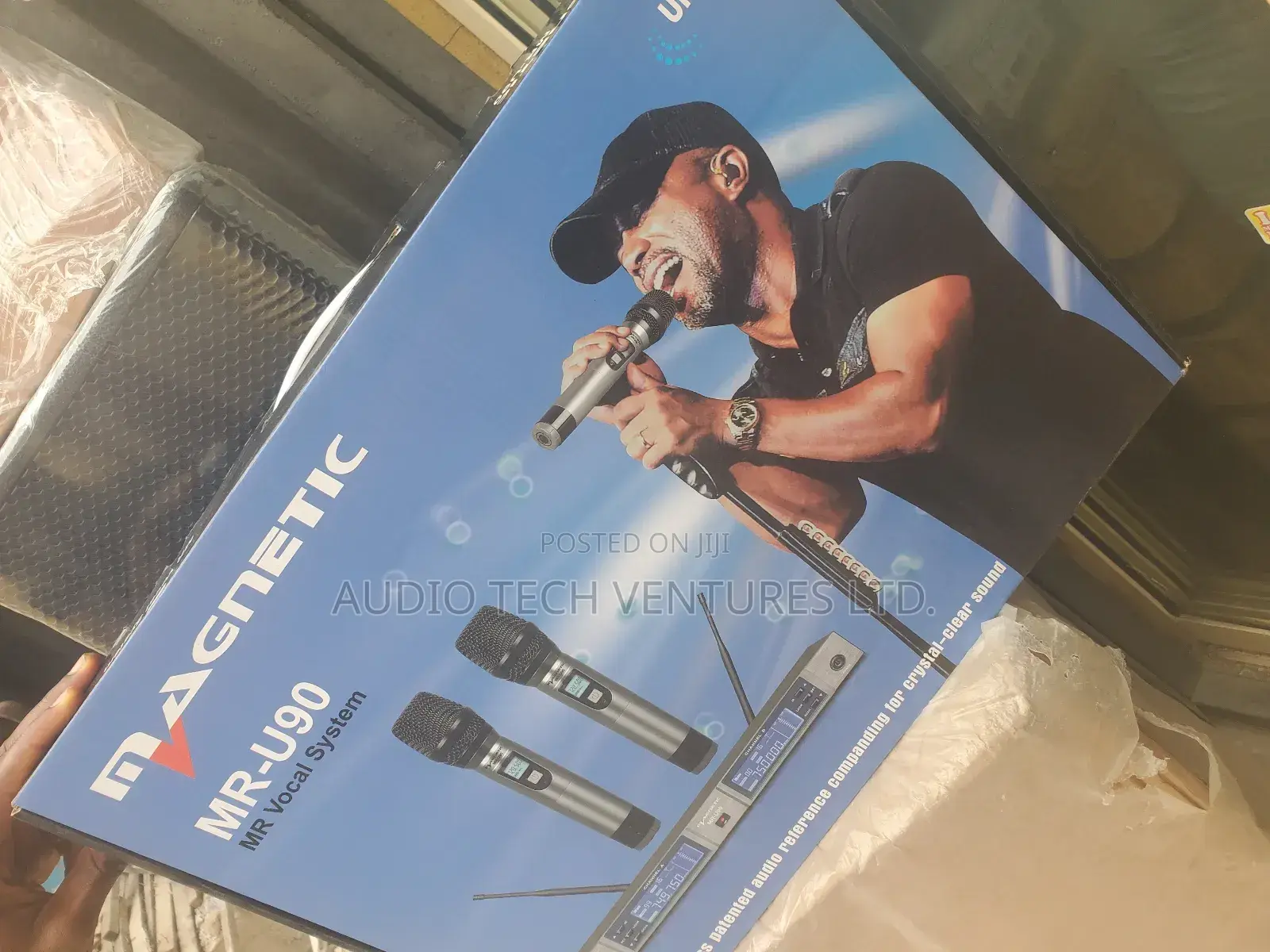 Magnetic Wireless Mic Mr-U90