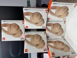 JBL Live 770nc Headphone
