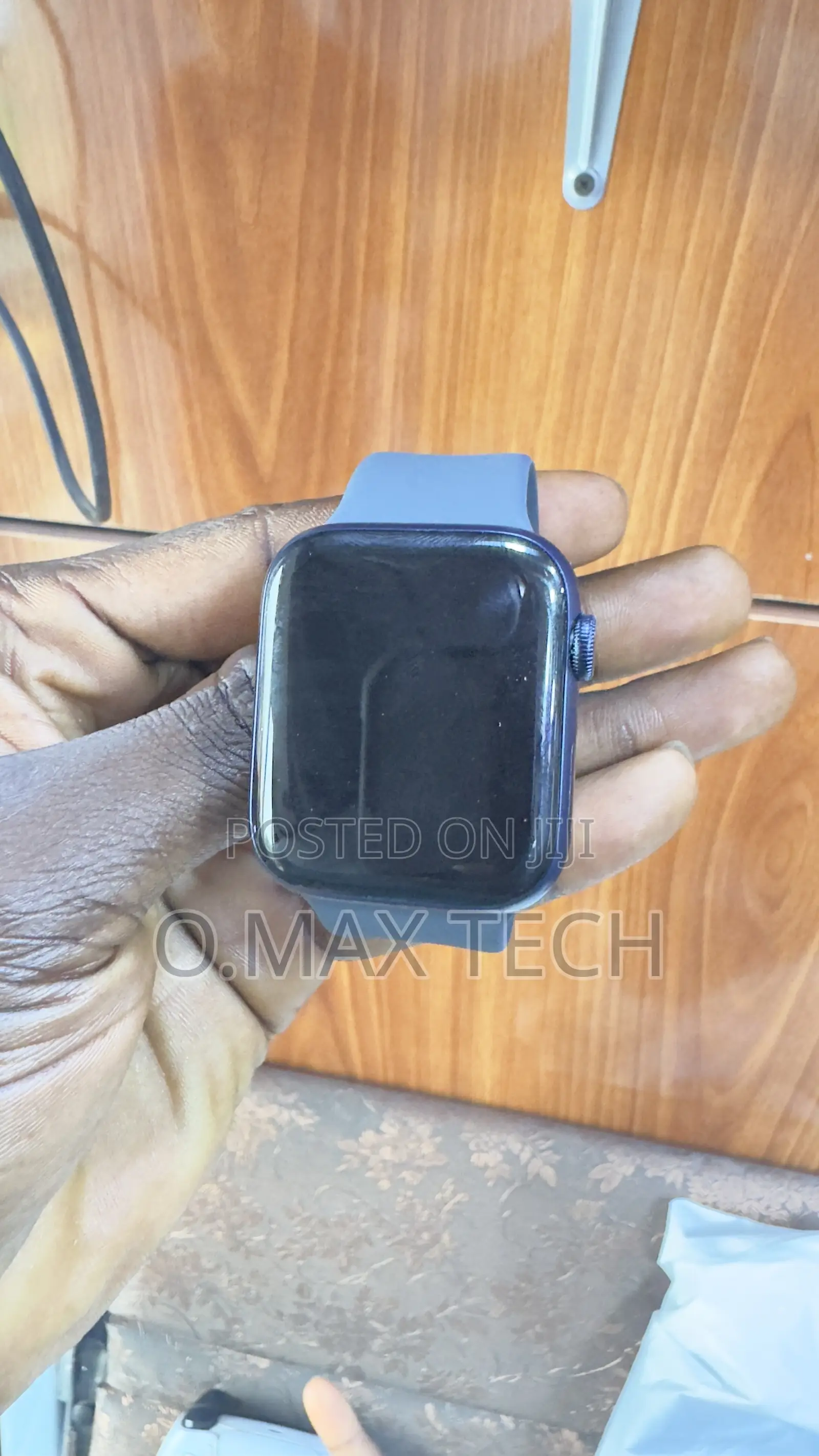 Apple Series 5 44mm Smart Watch