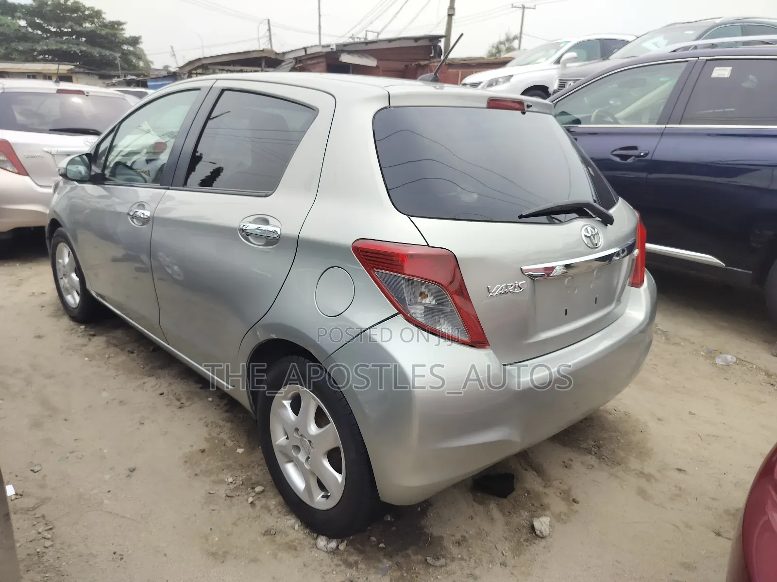 Toyota Yaris SE Hatchback 5dr 2014 Gray