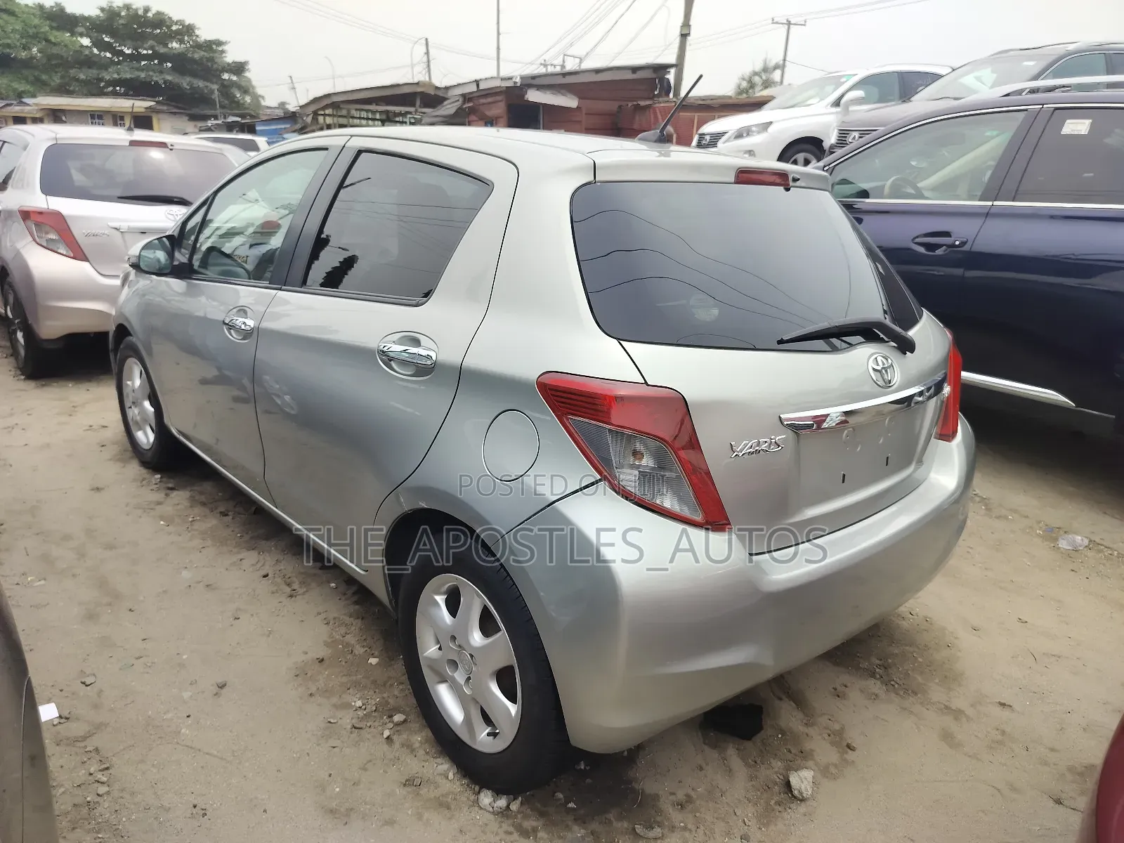Toyota Yaris SE Hatchback 5dr 2014 Gray