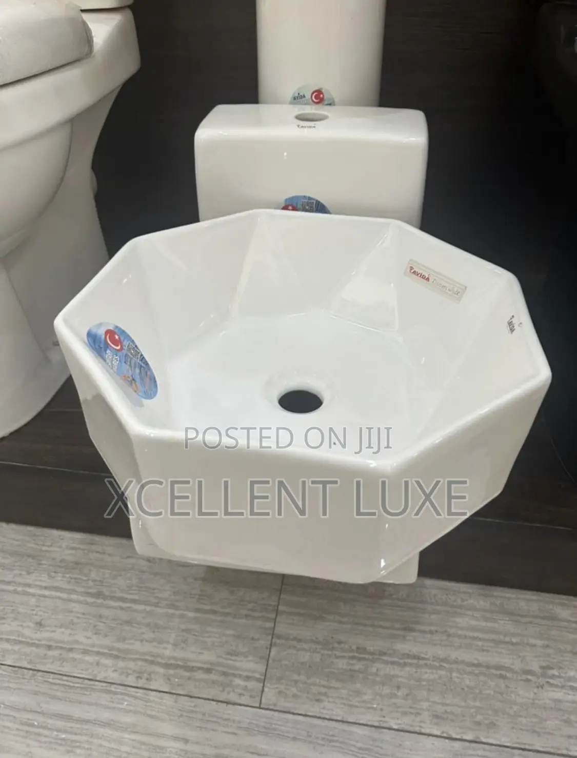 Wall Hung Wash Hand Basin