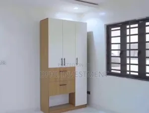 3bdrm Block of Flats in Avocado Smart And, Abijo for sale