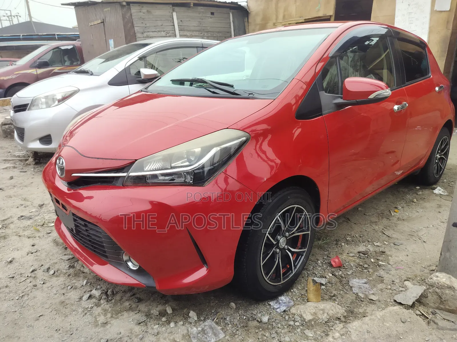 Toyota Yaris L Hatchback 3dr 2015 Red