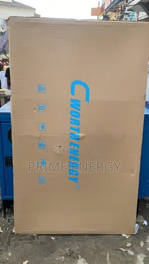 Photo - Cworth Energy 500w Solar Panel