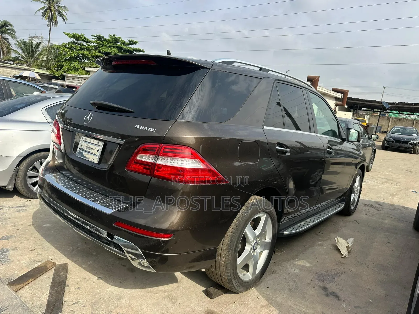 Mercedes-Benz M Class 2014 Brown