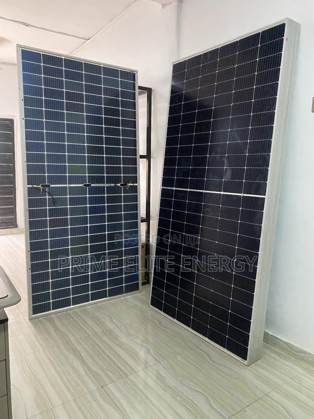 Jinko 600w Bifacial Solar Panel