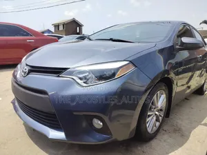Toyota Corolla 2015 Gray