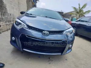 Toyota Corolla 2015 Gray