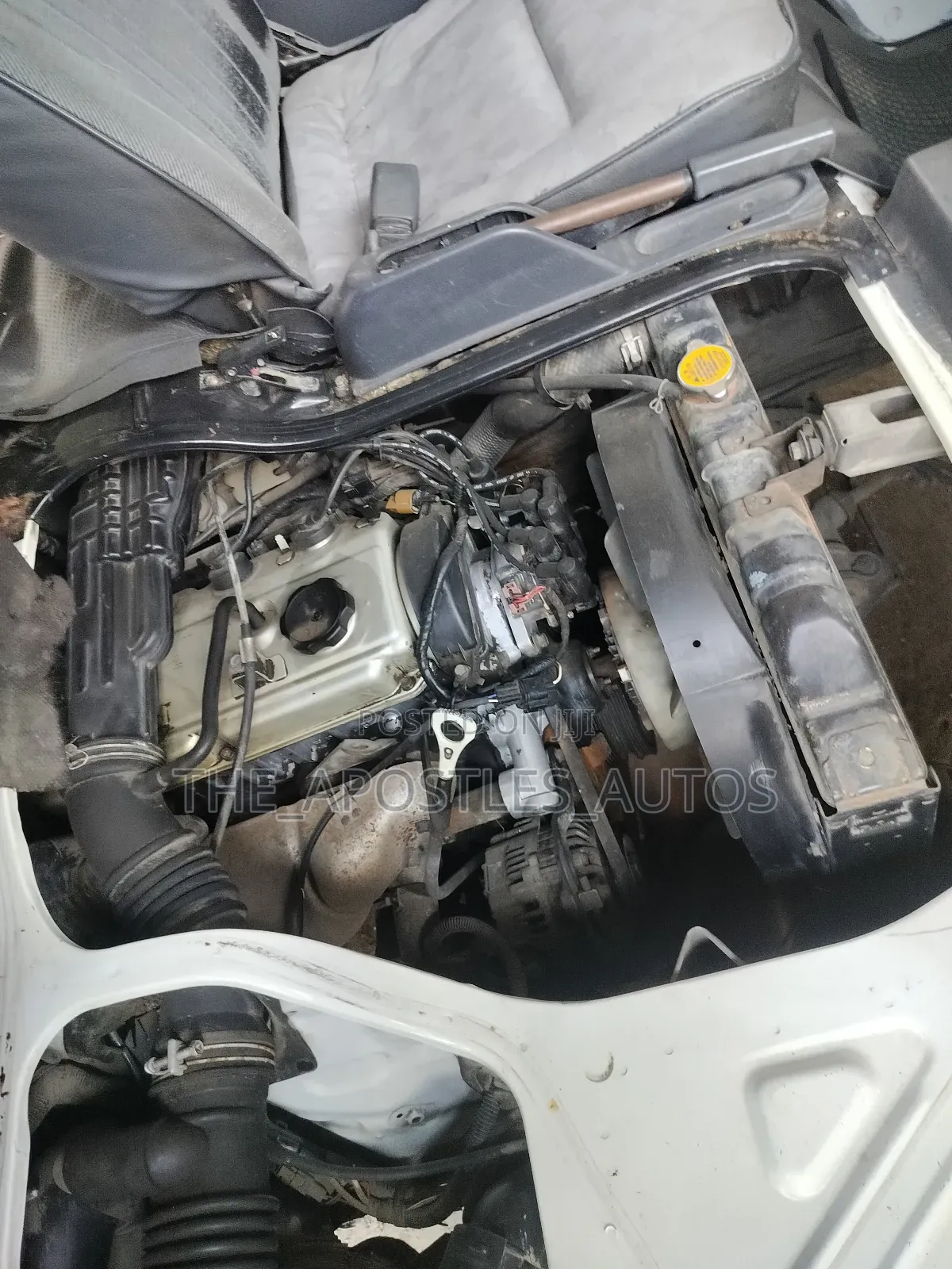 Mitsubishi L300 2008 White