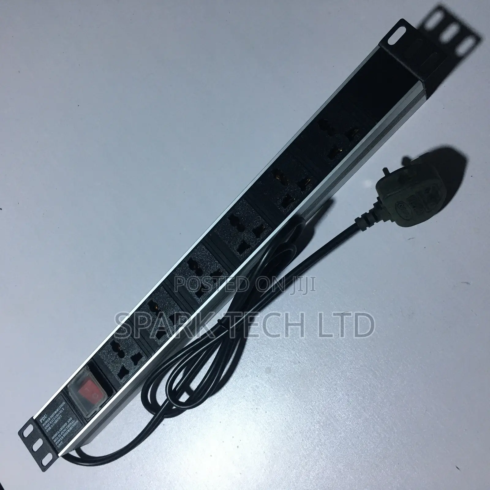 6ways Power Distribution Unit