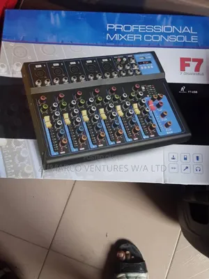 7 Channels Professional Music Console