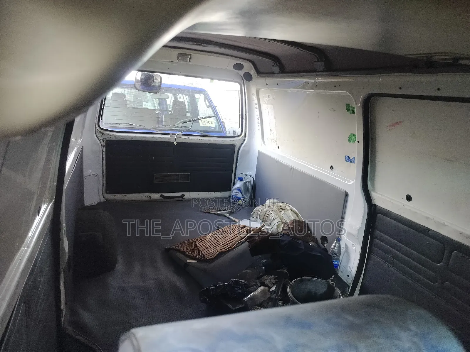 Mitsubishi Delica 2008 Yellow
