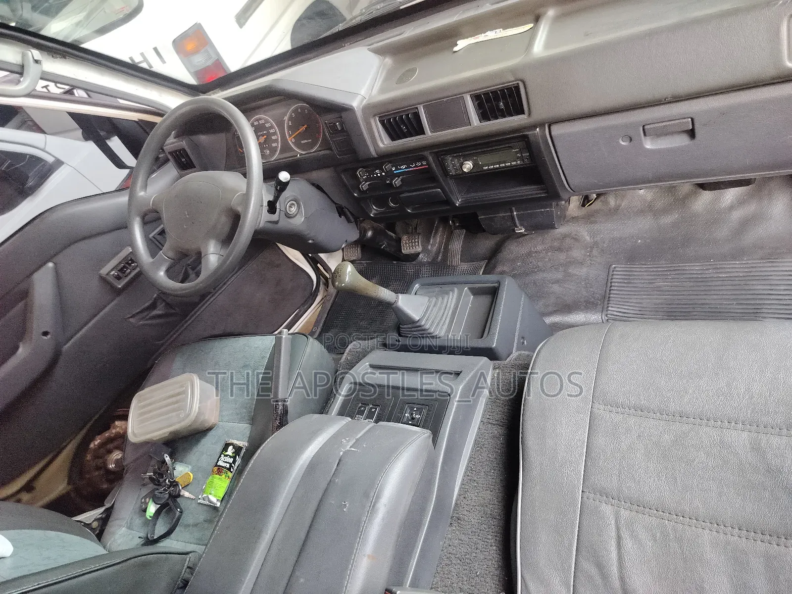 Mitsubishi Delica 2008 Yellow