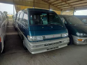 Mitsubishi Delica 2008 Green