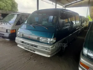 Mitsubishi Delica 2010 Green