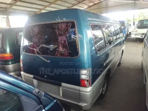 Mitsubishi Delica 2010 Green