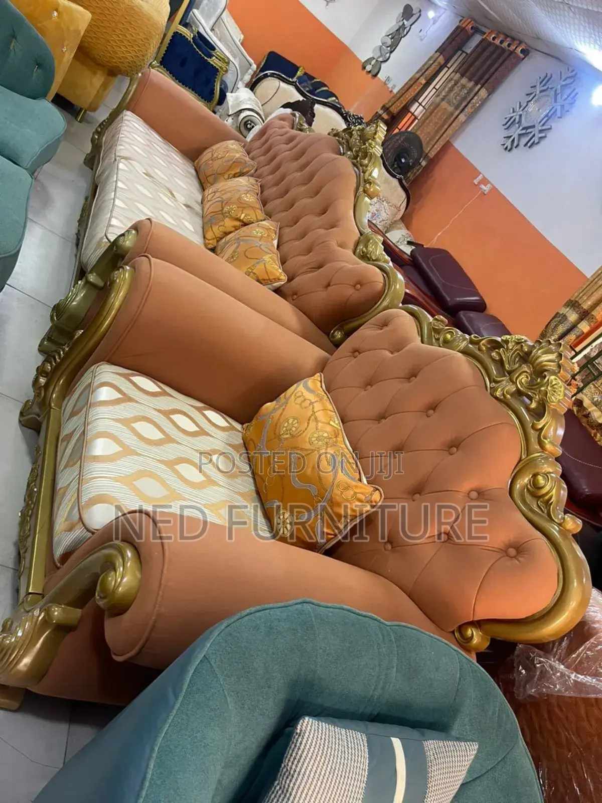 Quality First Grade Made in China Sofa Set