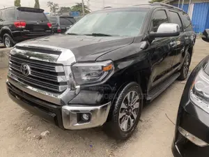 Toyota Sequoia 2015 Black
