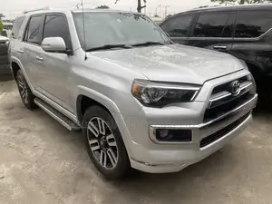 Toyota 4-Runner Limited 4X4 2013 Silver
